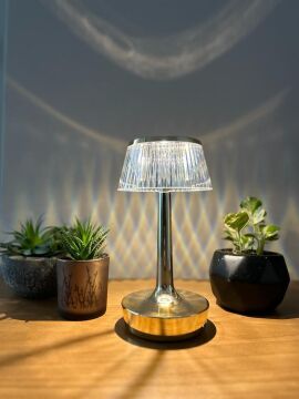 RİO ŞARJLI MASA LAMBASI (3200K-4000K-6400K)